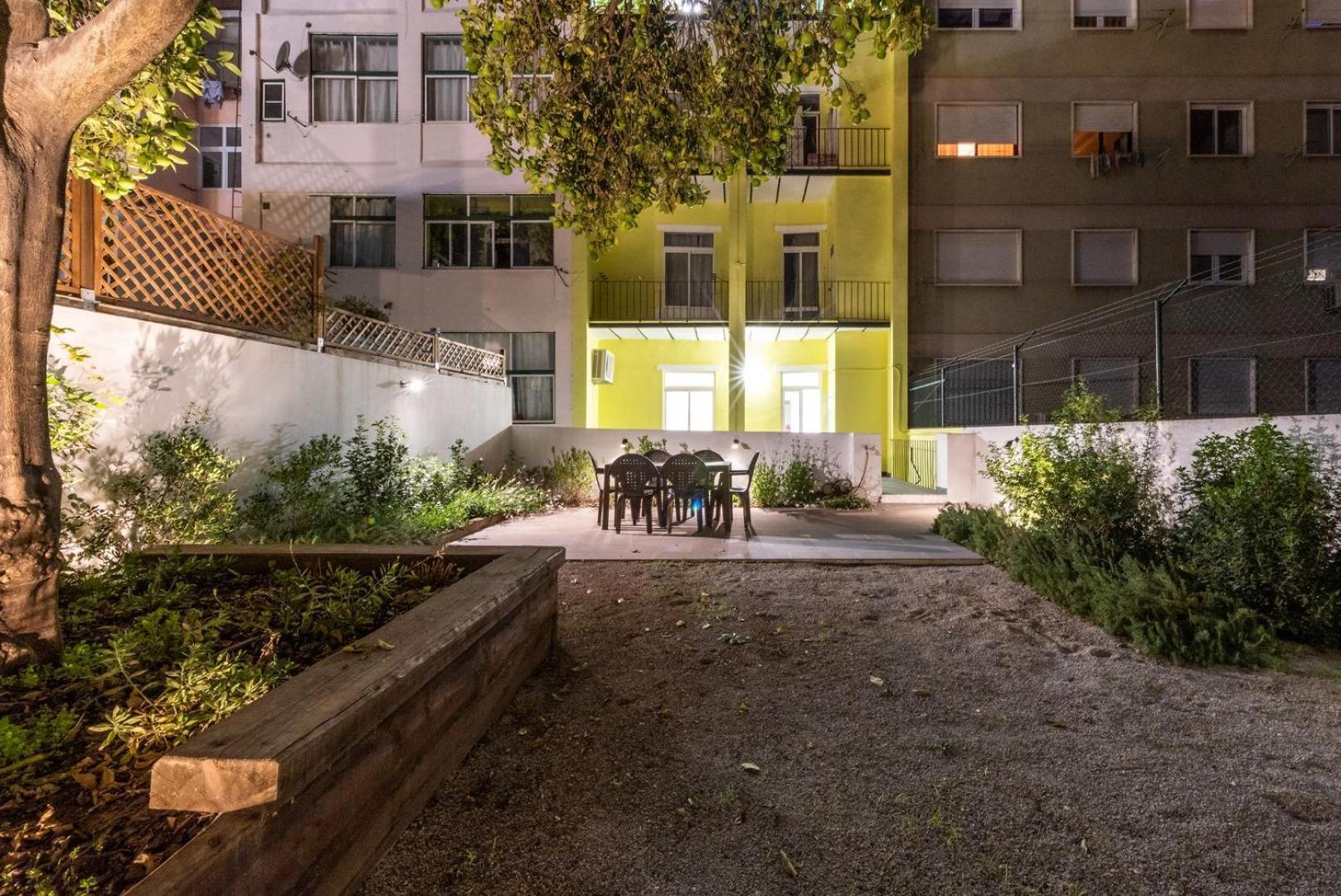 Guestready - Garden - 3 Bedroom In Saldanha With Garden Lissabon